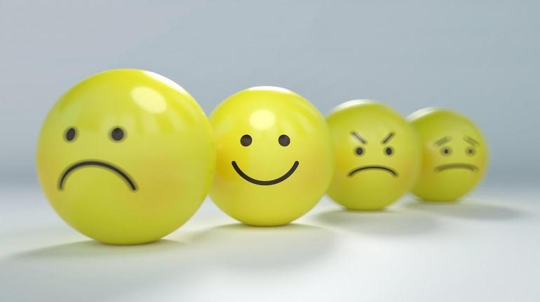 Klavyede Olmayan Semboller 2025: Klavyede Olmayan Farklı, Değişik Semboller, Emojiler ve Harfler