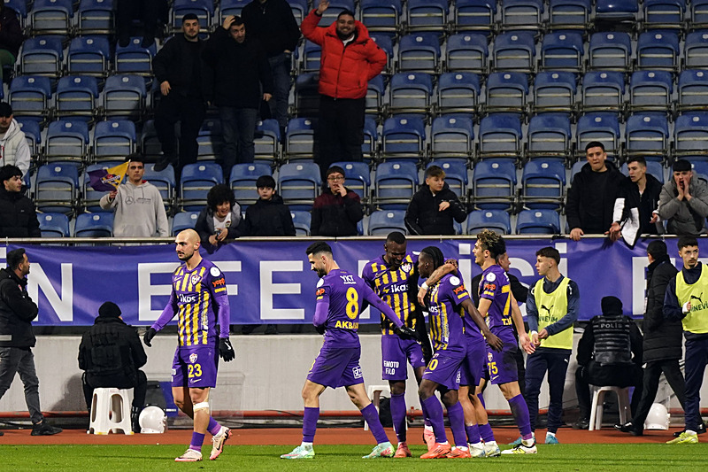 Eyüpspor'un gol sevinci (AA)
