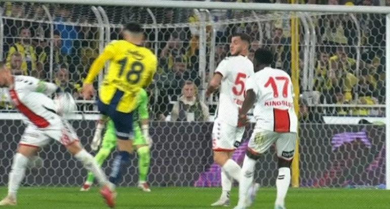 Fırat Aydınus, Fenerbahçe - Samsunspor maçının tartışmalı pozisyonlarını değerlendirdi: Hakem Cihan Aydın, penaltıyı atladı