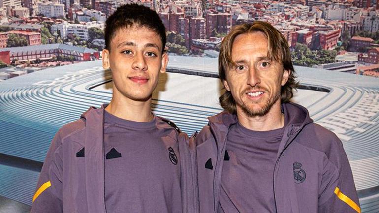 Real Madridde Arda Gülere kötü haber Modricin yerine düşünülüyor ama...