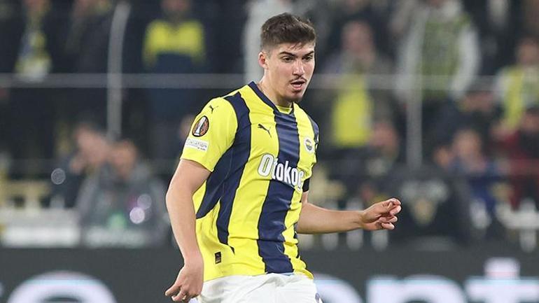 Dünya devi Pazar akşamı Fenerbahçenin yıldızı için Kadıköydeydi Bizzat gözlemci koordinatörü izledi
