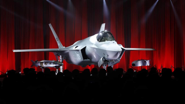 Türkiye için üretilen F-35'ler halen ABD'de bulunuyor ve ne olacakları şimdilik belirsiz.