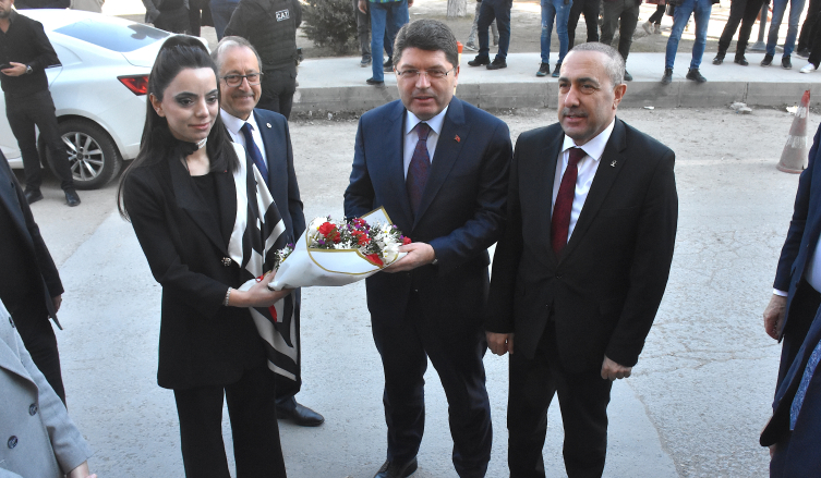 Bakan Tunç: Ülkemiz terörsüz Türkiye'ye adım atacak