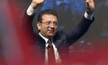 Gözaltındaki Ekrem İmamoğlu'ndan yeni mesaj: 'Bir arada çok güçlüsünüz...' Gözaltındaki Ekrem İmamoğlu'ndan yeni mesaj: 'Bir arada çok güçlüsünüz...'