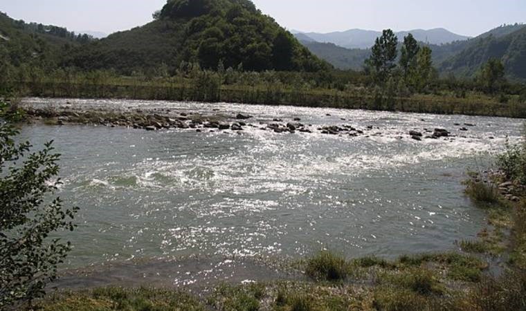 Melet Irmağı'ndan örnek alındı