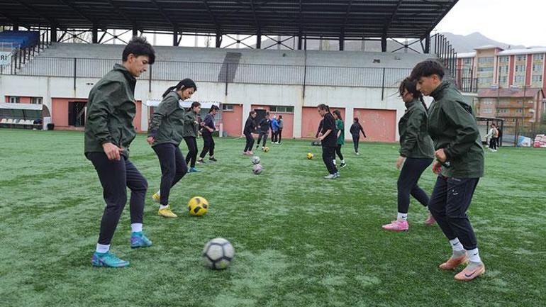 Hakkarili kızlar, Süper Ligdeki ablalarının izinden gitmek istiyor