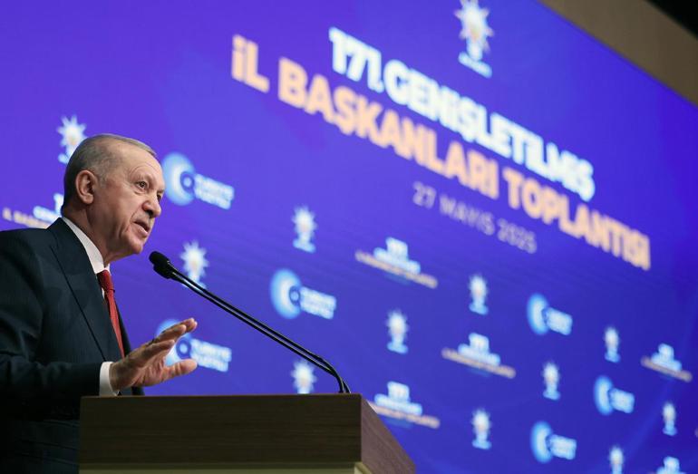 Cumhurbaşkanı Erdoğan 10 hukukçu görevlendirmişti Yeni anayasa için kurulan komisyonun detayları ortaya çıktı