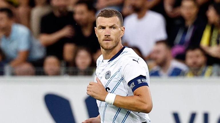 Fenerbahçede bir ayrılık daha Yıldız oyuncu gelecek sezon yok