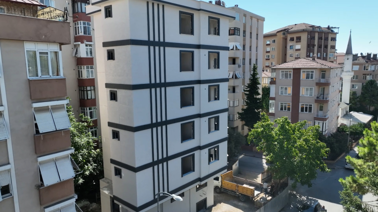 Yarısı Bizden'e ilişkin merak edilen sorular