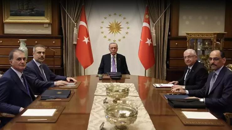 SON DAKİKA | Beştepede güvenlik zirvesi Cumhurbaşkanı Erdoğan başkanlığında gerçekleşti