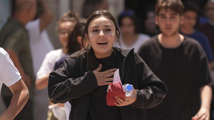 Milyonlarca öğrenci LGS ter döktü Uzmanlar soruları yorumladı: Son yılların en zor soruları
