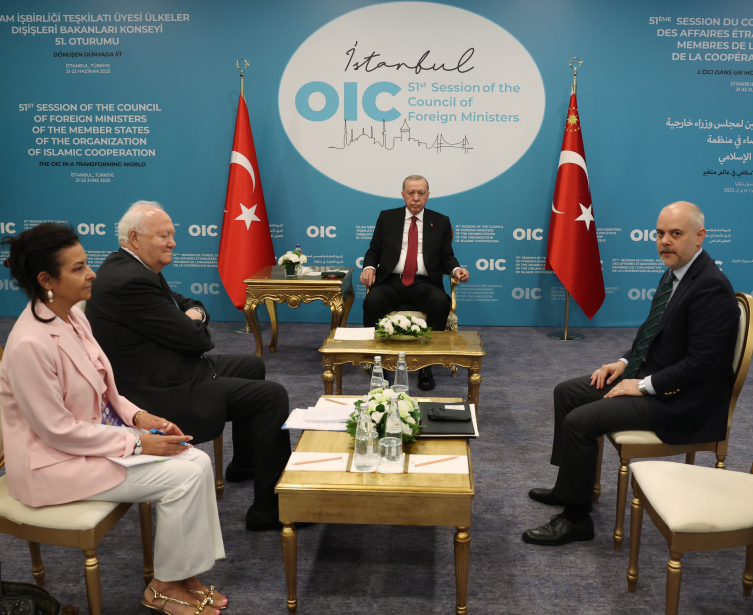 Cumhurbaşkanı Erdoğan'dan İstanbul'da diplomasi trafiği