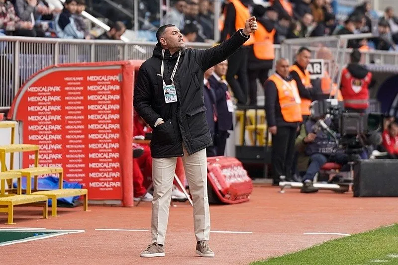 Kasımpaşa dönemi bitti! Burak Yılmaz ile yollar ayrıldı (İHA)