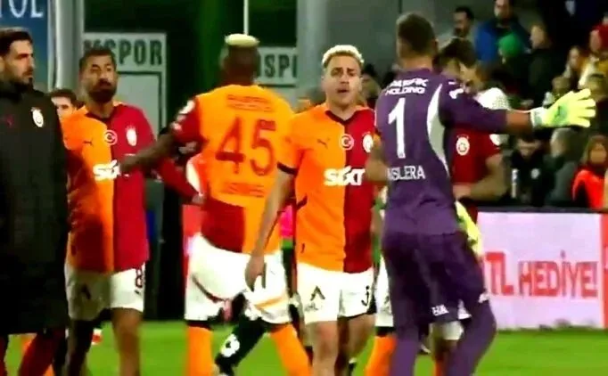 Kerem Demirbay ve Fernando Muslera birbirinin üzerine yürüdü (Görüntü Bein Sports'tan alınmıştır)