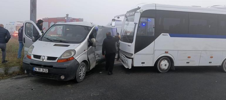 Tekirdağ’da midibüs ile minibüs çarpıştı; 4 yaralı