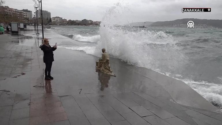 Marmarayı lodos vurdu