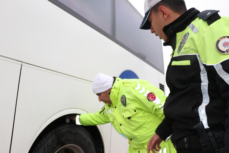 Zorunlu kış lastiği uygulaması 1 Aralık'ta başlıyor