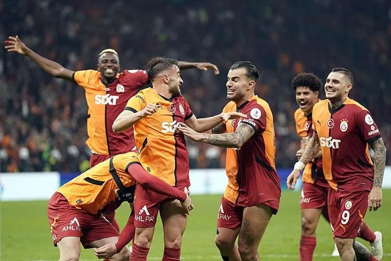 Galatasaray Avrupa'nın zirvesinde (Takvim.com.tr | Foto Arşiv)