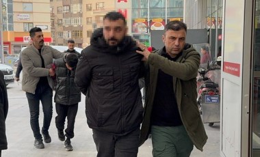 Konya'da dehşet: Eşinin boşanma dilekçesini yazan arzuhalcinin dükkanını kurşunlattı