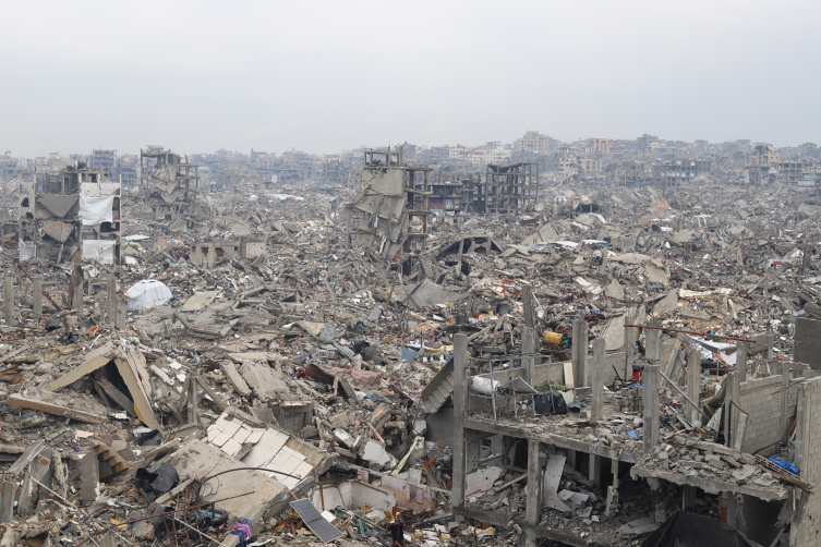 İsrail'in saldırılarının ardından Gazze'de taş üstünde taş kalmadı. Foto: AA