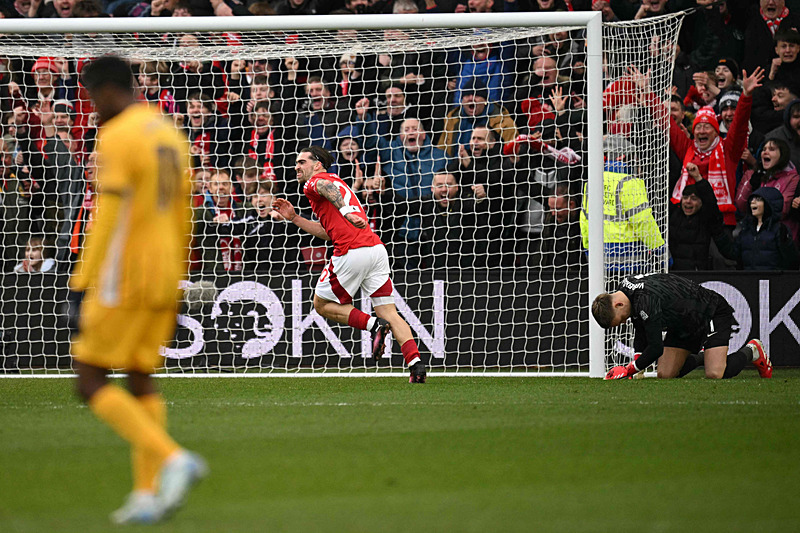 Nottingham Forest Brighton'ı farklı yendi (AFP)