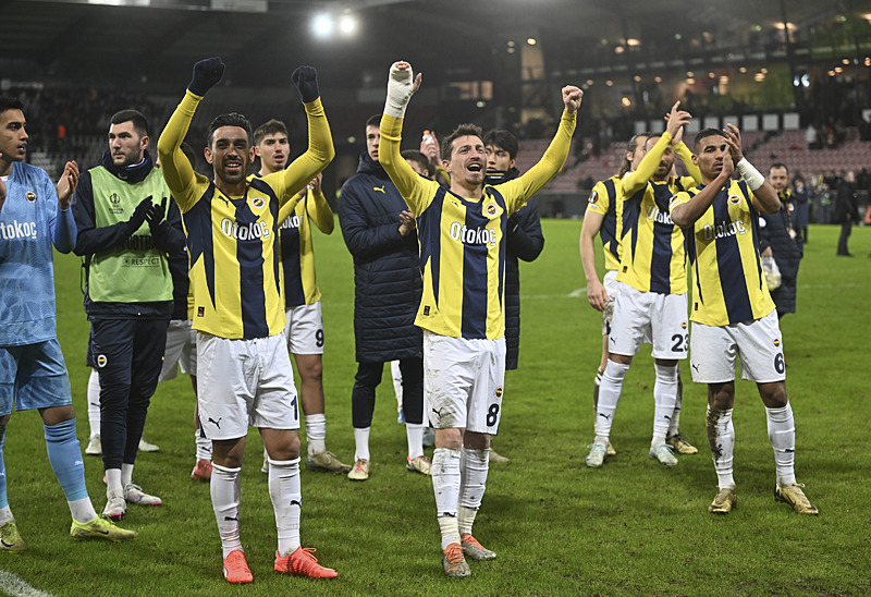 Fenerbahçe son maçında 2-2 berabere kalmıştı (AA)